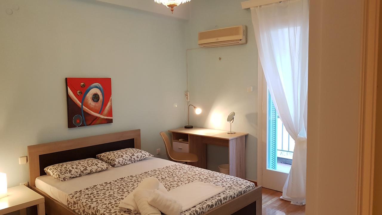 Menta Errathens Apartment - Athens Center, 5 Bd, 2 Bath Eksteriør bilde