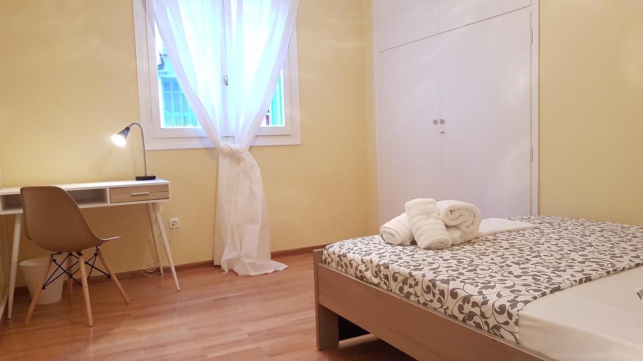 Menta Errathens Apartment - Athens Center, 5 Bd, 2 Bath Eksteriør bilde