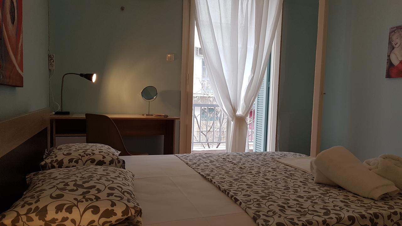 Menta Errathens Apartment - Athens Center, 5 Bd, 2 Bath Eksteriør bilde