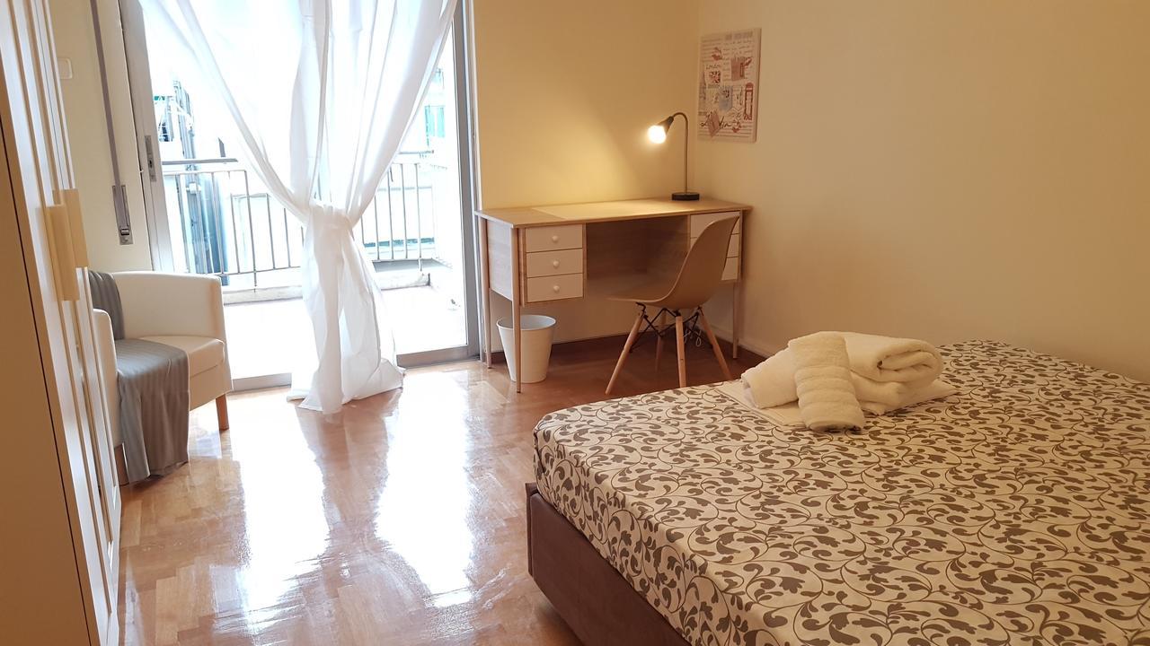 Menta Errathens Apartment - Athens Center, 5 Bd, 2 Bath Eksteriør bilde