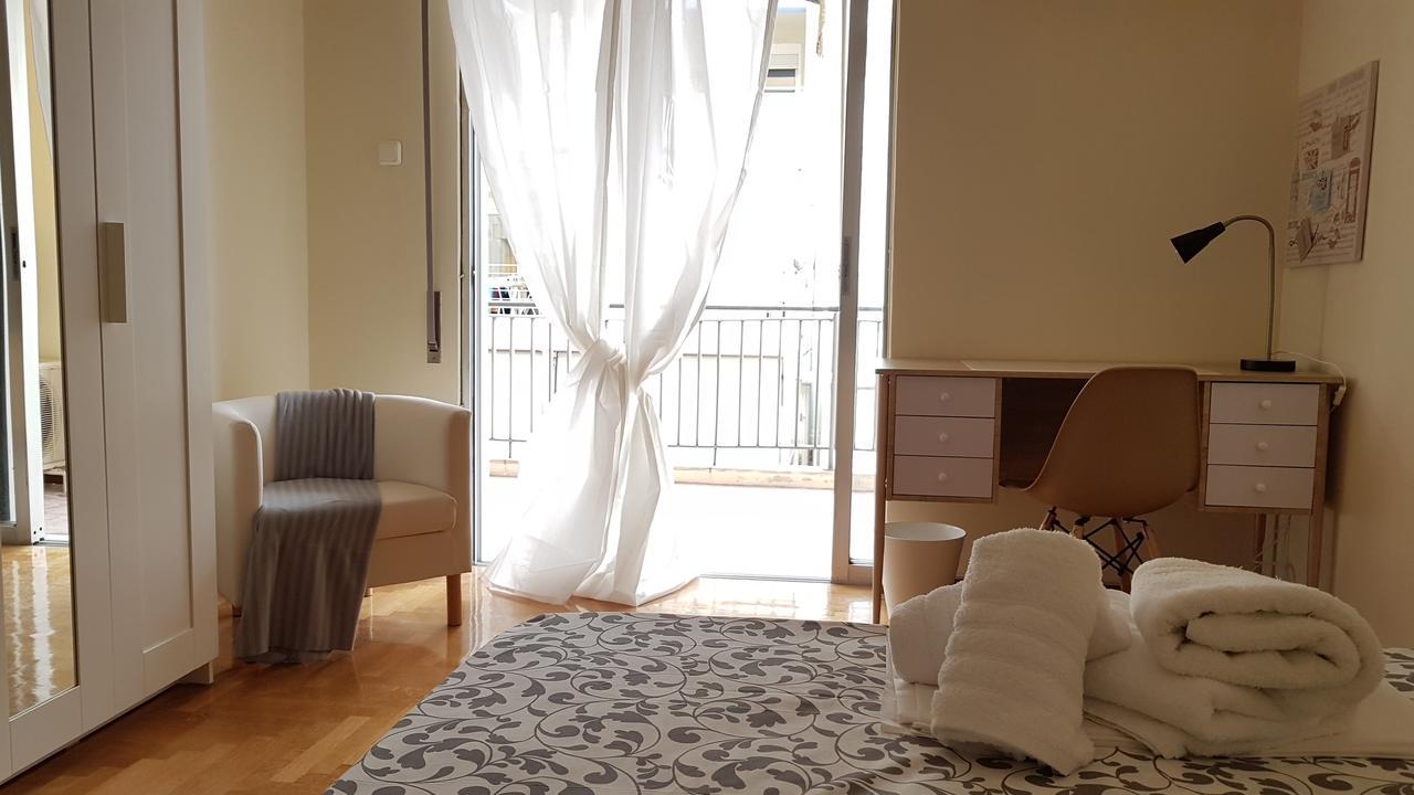 Menta Errathens Apartment - Athens Center, 5 Bd, 2 Bath Eksteriør bilde